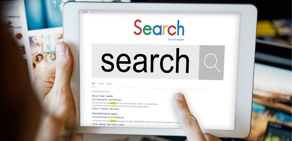 wyszukiwanie informacji - Solr a Elastic Search